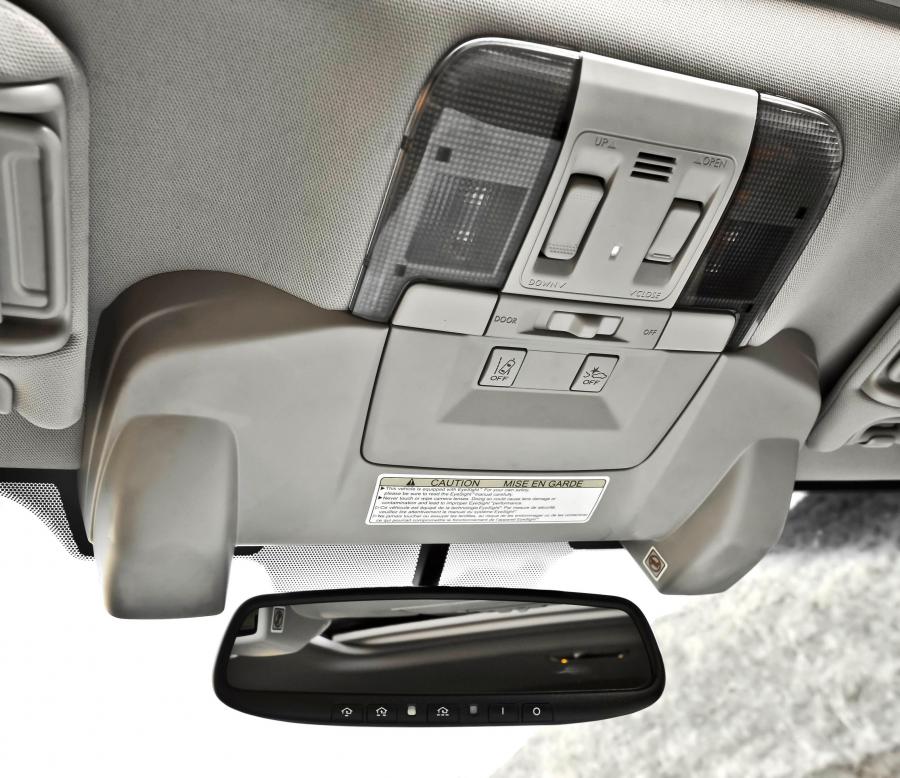  Subaru Legacy 2013 года  (фото 3 из 26)